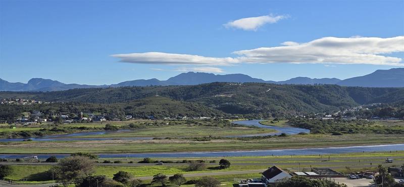 4 Bedroom Property for Sale in Southern Cross Western Cape